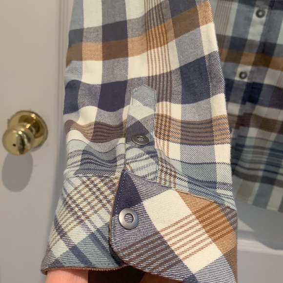 NWOT KUHL blouse - Picture 5 of 8